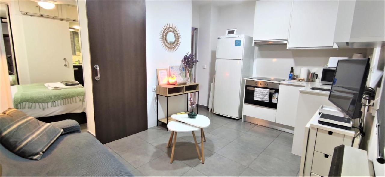 Precioso piso para parejas en Calle Calvario - Lavapiés Apartamento Madrid Exterior foto